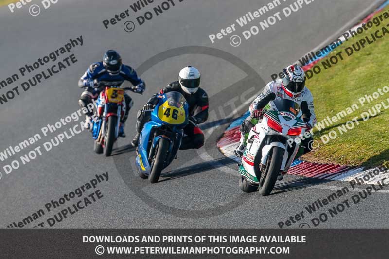 PJ Motorsport Photography 2018;enduro digital images;event digital images;eventdigitalimages;mallory park;mallory park photographs;mallory park trackday;mallory park trackday photographs;no limits trackdays;peter wileman photography;racing digital images;trackday digital images;trackday photos